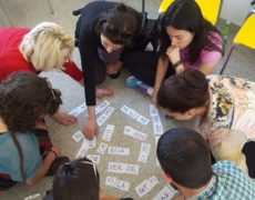 APPRENDERE LA LINGUA ITALIANA: il contributo dei materiali e della pedagogia montessoriana